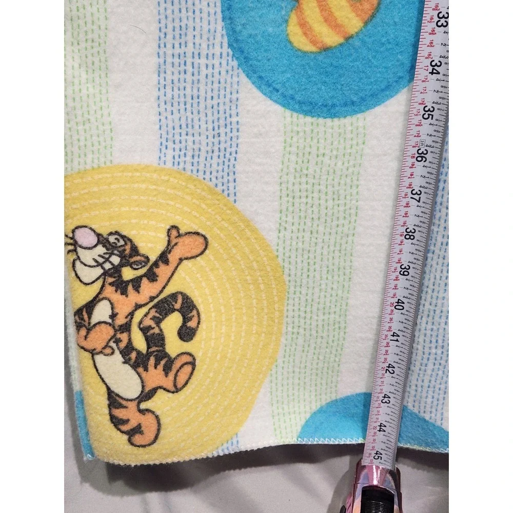 VTG Winnie the Pooh Tigger Piglet‎ Eeyore Disney Bed Blanket Chatham USA Kidcore